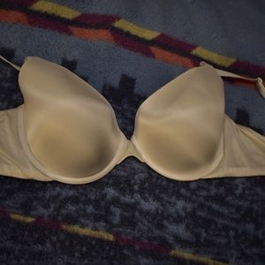 36DD Victoria Secret Bra